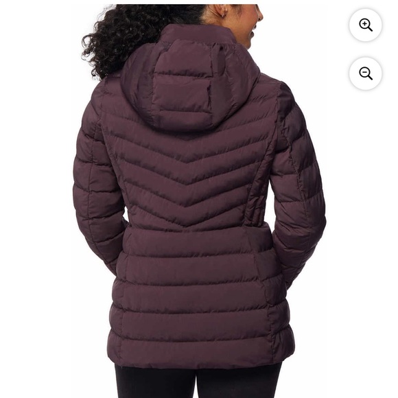 32 Degrees Heat Women's Hooded 4-Way Stretch Jacket Color- Acai Berry size M - Picture 3 of 9